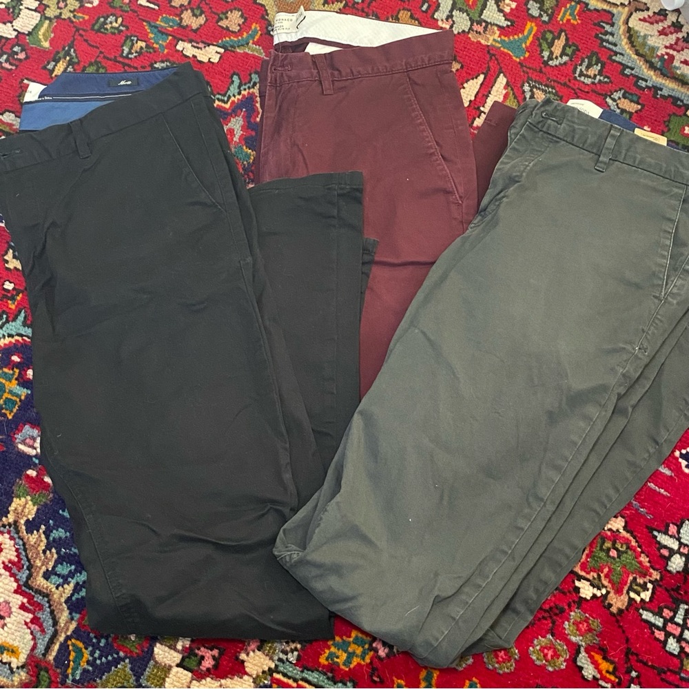 Bundle of 4 scotch and soda and club Monaco men’s slim leg chinos
